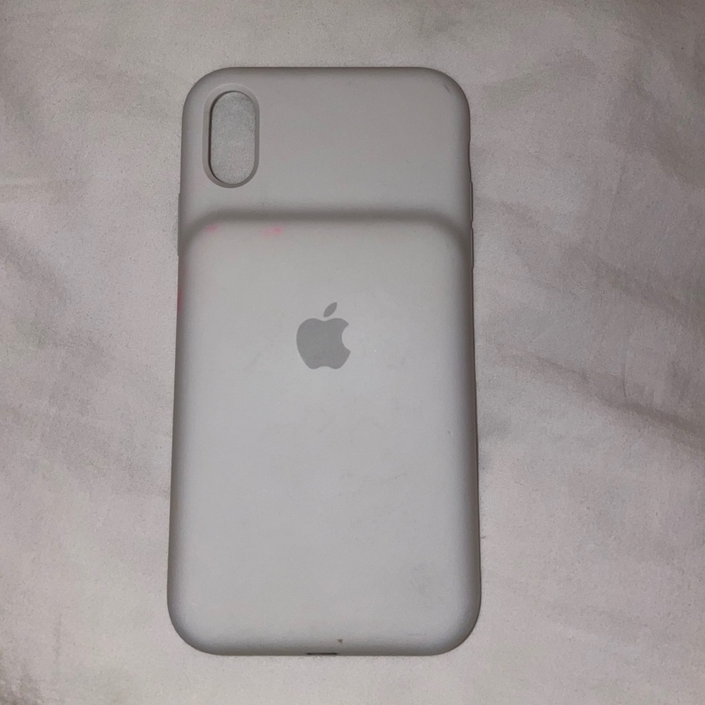 IPhone XR Charging Case